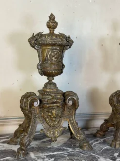 Paire de chenets de style Louis XIV en bronze d’après un dessin de André-Charles Boulle
