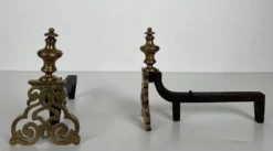 Paire de Chenets en Bronze Ciselé et Fer Forgé de Style Louis XV