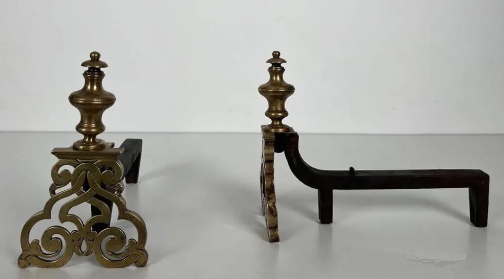 Paire de Chenets en Bronze Ciselé et Fer Forgé de Style Louis XV