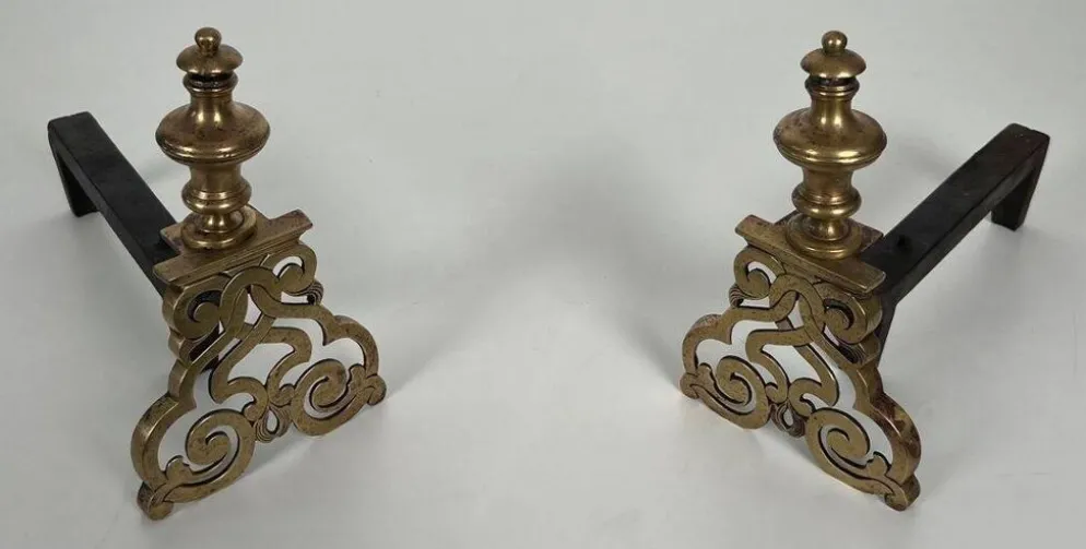 Paire de Chenets en Bronze Ciselé et Fer Forgé de Style Louis XV