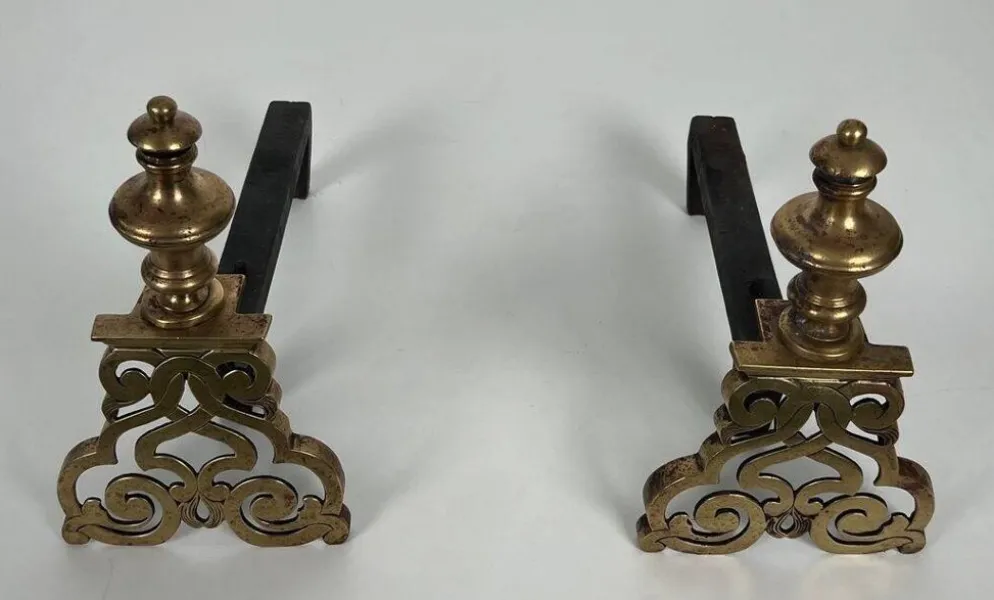 Paire de Chenets en Bronze Ciselé et Fer Forgé de Style Louis XV