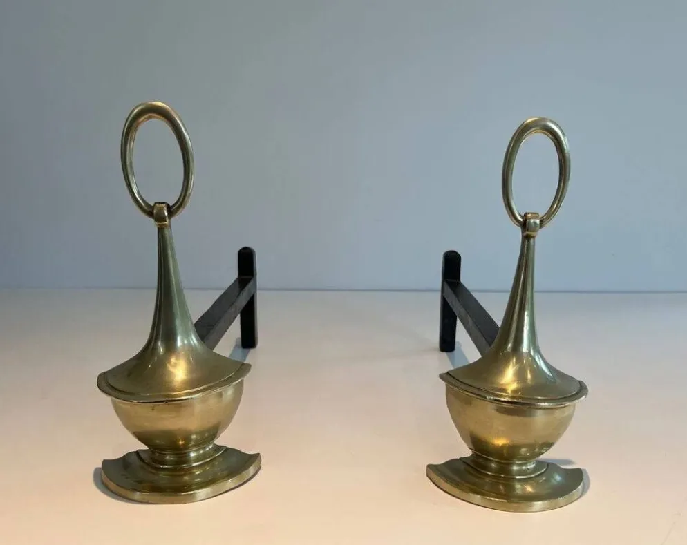 Paire de Chenets en Bronze Néoclassiques en Forme de Lampes Antiques à Anne