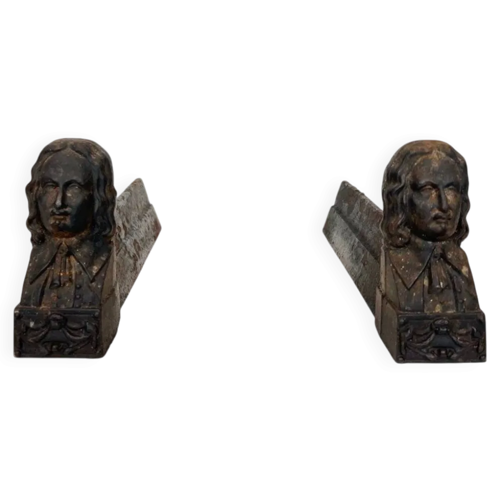 Paire de Chenets en Fonte à l’Effigie de Beethoven. France. Vers 1900.