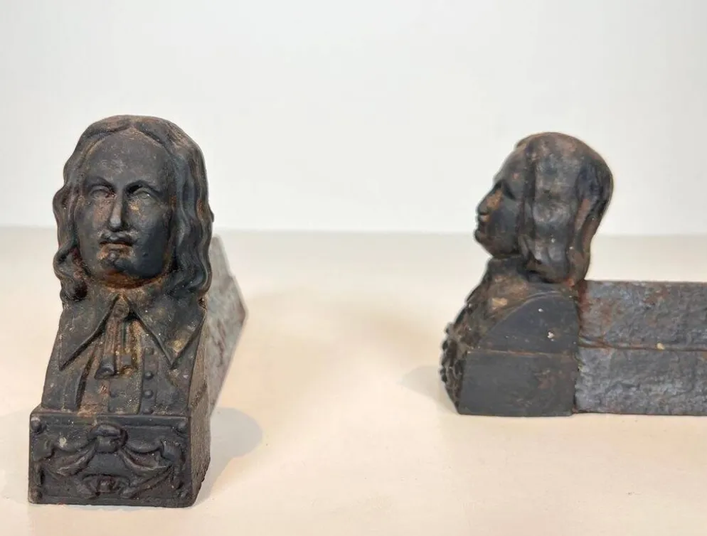 Paire de Chenets en Fonte à l’Effigie de Beethoven. France. Vers 1900.