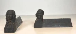 Paire de Chenets en Fonte à l’Effigie de Beethoven. France. Vers 1900.