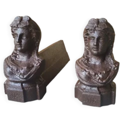 Paire de chenets en fonte XIXème