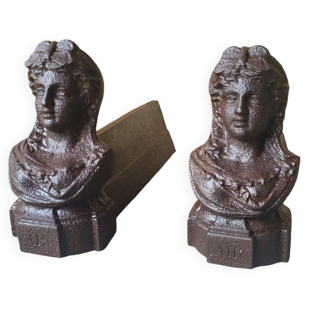 Paire de chenets en fonte XIXème
