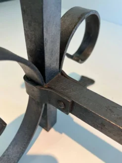 Paire de Chenets Néoclassiques en Fer Forgé à Colonnes Torsadées, Finiales
