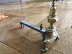 Paire de chenets regence