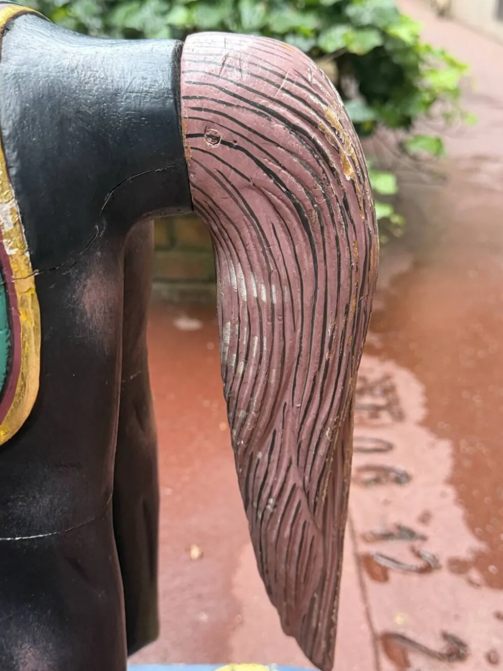 Paire de chevaux anciens asiatiques en bois – Début XXe siècle