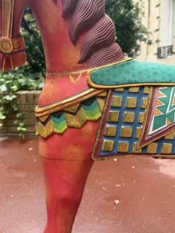 Paire de chevaux anciens asiatiques en bois – Début XXe siècle