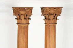Paire de colonnes corinthiennes du XVIIIème