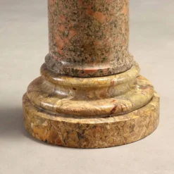 Paire de colonnes en marbre breccia et granit - Italie XIXe siècle
