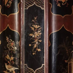 Paire de colonnes piédestaux de style chinoiserie