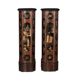Paire de colonnes piédestaux de style chinoiserie