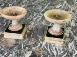 Paire de coupes en blue john ou fluo spar, vers 1900
