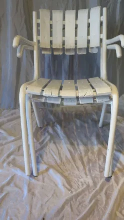 Paire de fauteuils de jardin blancs