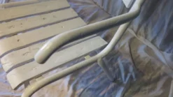 Paire de fauteuils de jardin blancs