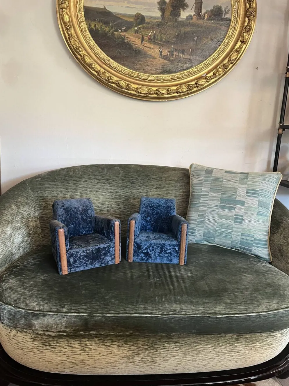 Paire de fauteuils de maitrise
