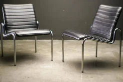 Paire de fauteuils modèle No 703 de Kho Liang Ie, 1968
