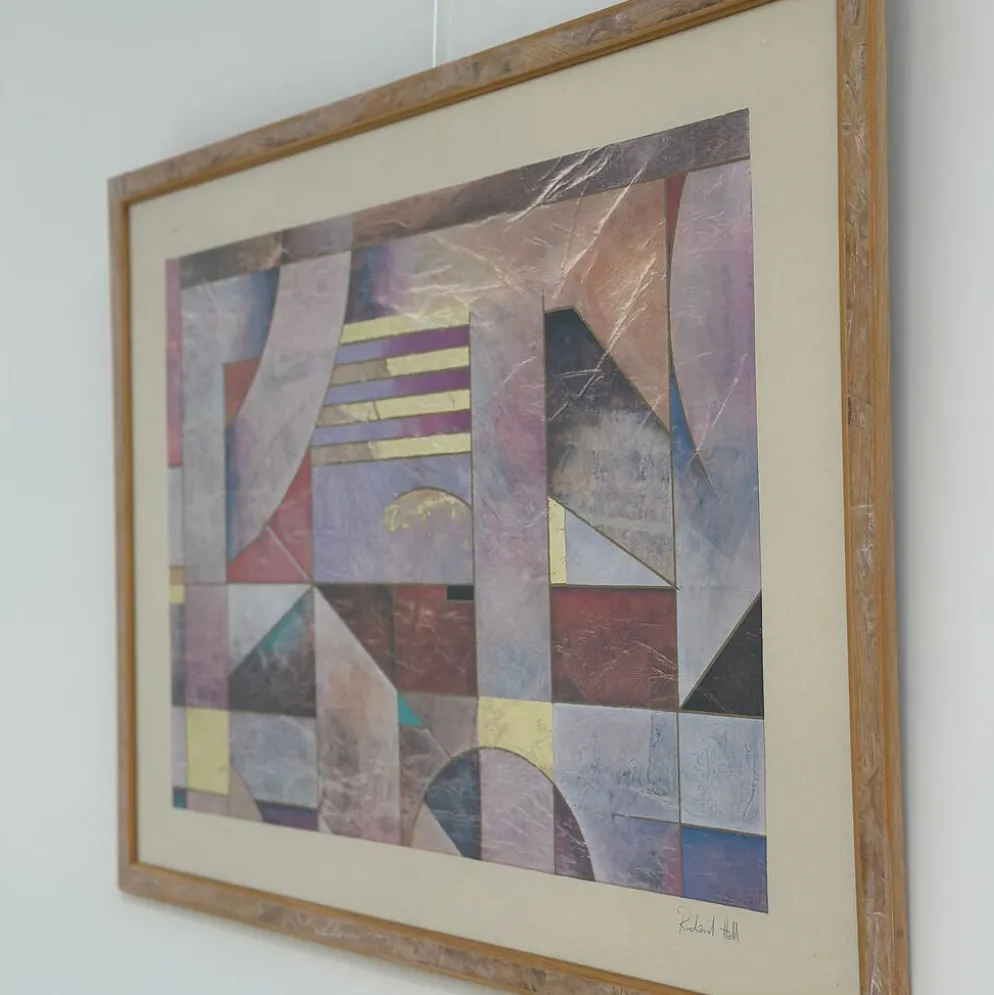 Paire de grandes lithographies abstraites géométriques en mixed media de Richard Hall avec de l'or.