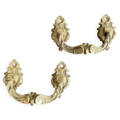 Paire de grandes poignées anciennes en bronze, L. Pinet XIXe