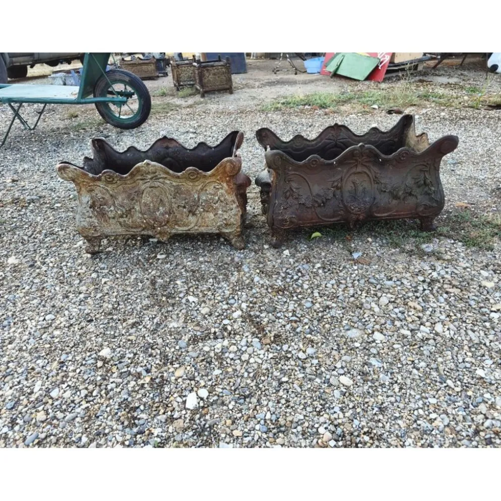 Paire de jardinières en fonte 1900 de style rocaille Charleville - Mézières