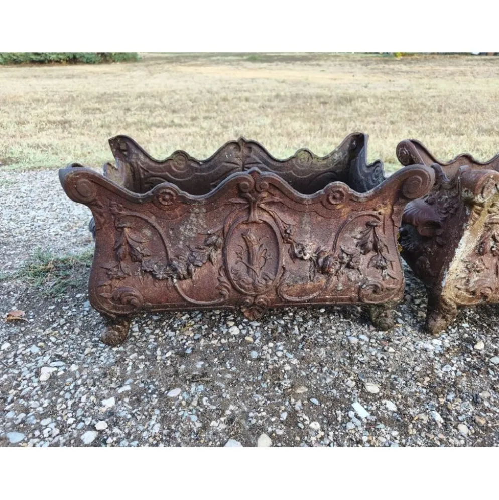 Paire de jardinières en fonte 1900 de style rocaille Charleville - Mézières