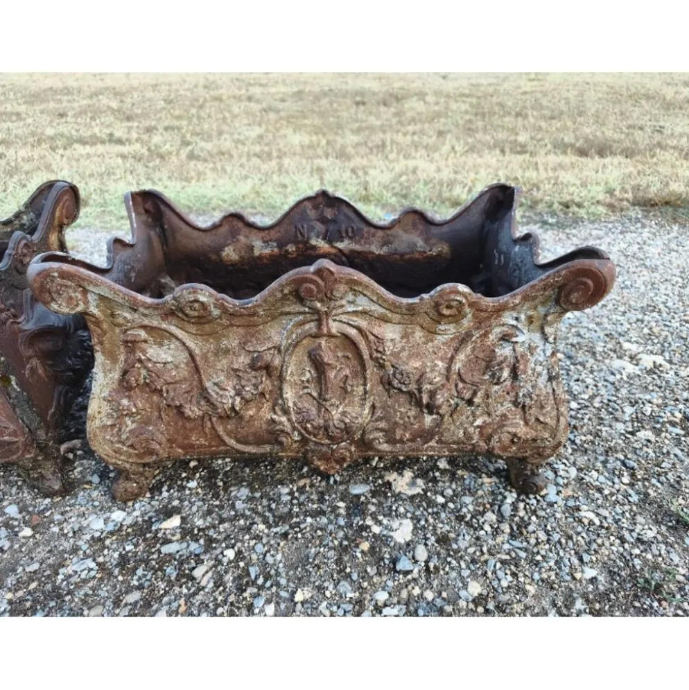 Paire de jardinières en fonte 1900 de style rocaille Charleville - Mézières