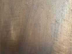 Paire de panneaux décoratifs anciens en bois sculpté, fin XIXe siècle