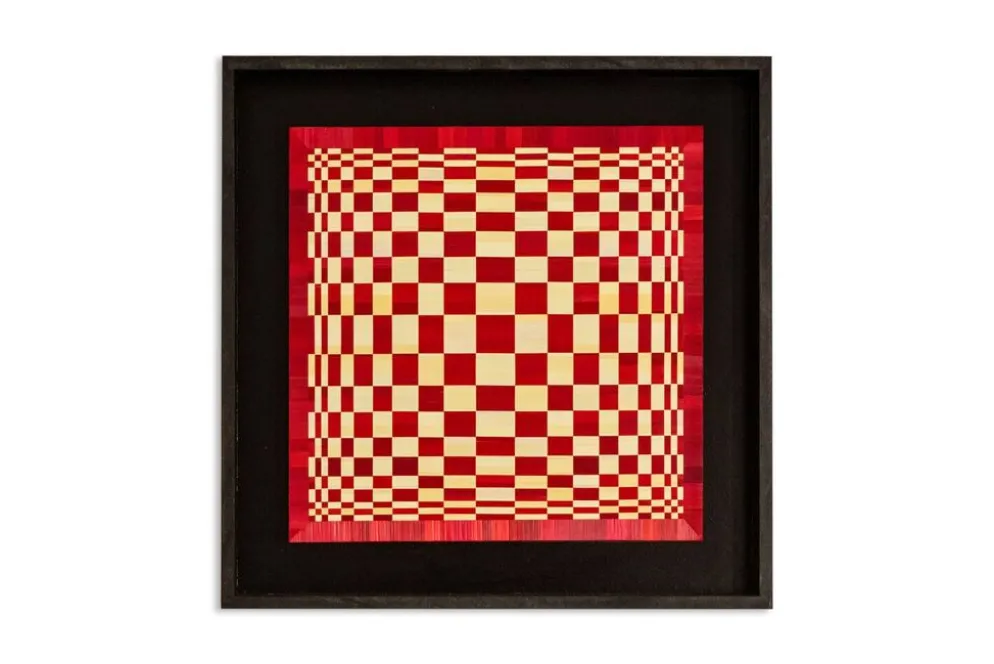 Paire de panneaux en marqueterie de paille rouge et or. Contemporain.