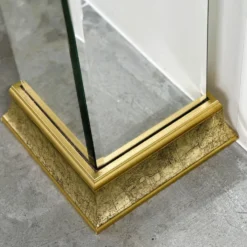 Paire de piédestaux / socles miroir Deknudt en finition dorée, Belgique, années 1980.