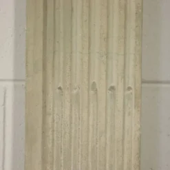 Paire de pilastres Renaissance en pierre Serena, Italie, XVIe siècle