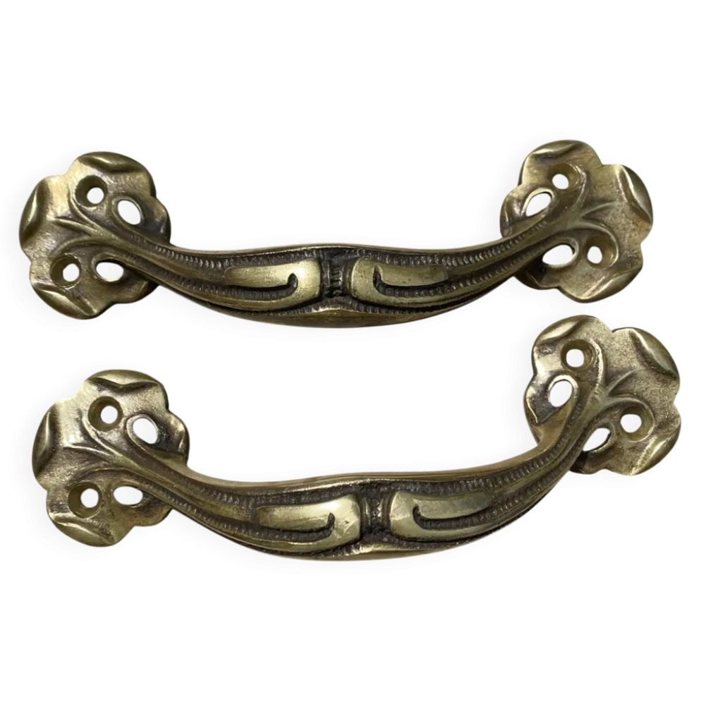 Paire de poignées anciennes Art nouveau en laiton