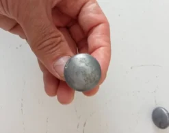 Paire de poignées bouton de meuble ancien