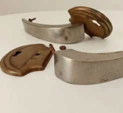 Paire de poignées de meuble anciennes art déco années 30/40