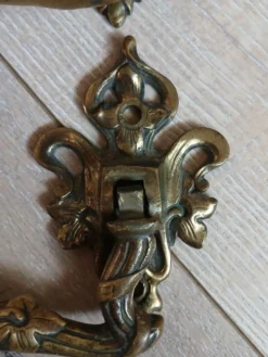 Paire de poignées en bronze L.Pinet