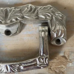 Paire de poignées tombantes métal argenté style art déco