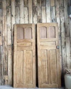 Paire de portes d’armoire en chêne