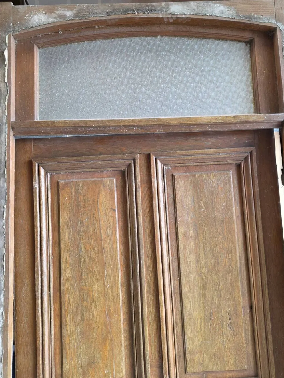 Paire de portes d'entrée en chêne massif, XIXe