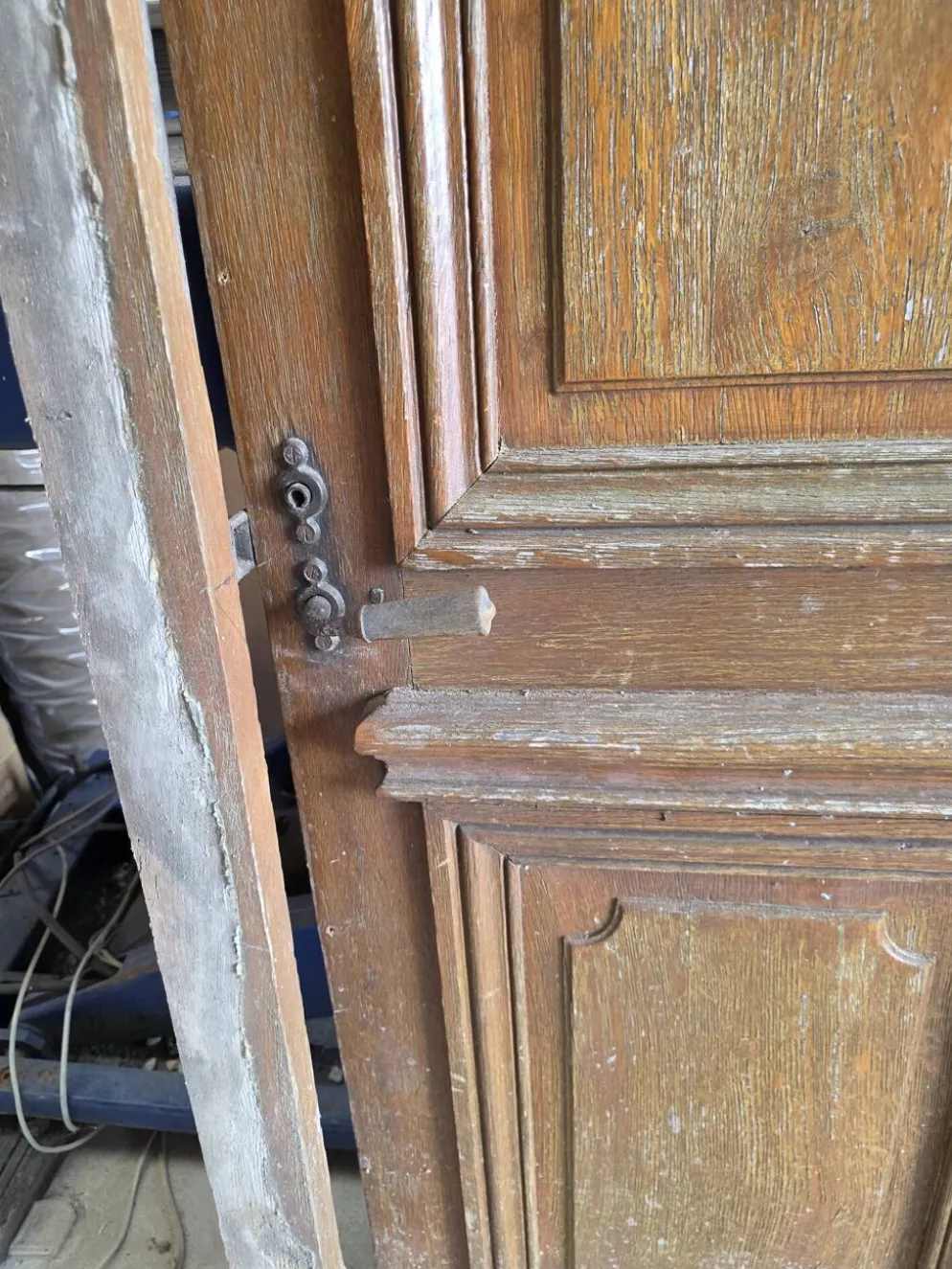 Paire de portes d'entrée en chêne massif, XIXe