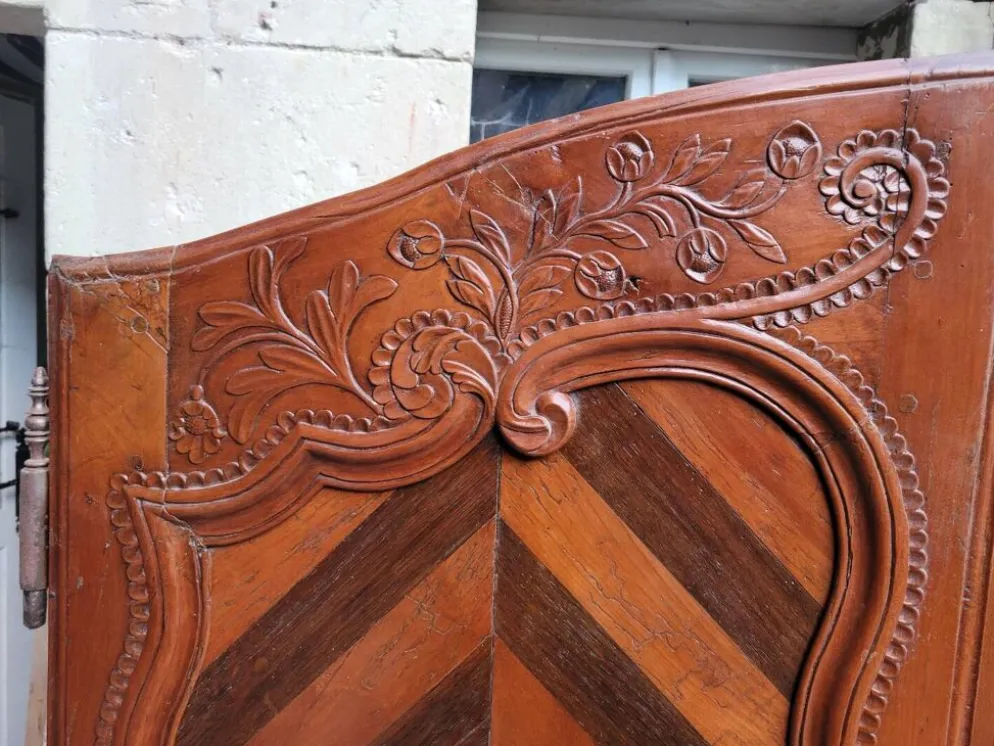 Paire de portes de placard mural