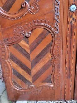 Paire de portes de placard mural