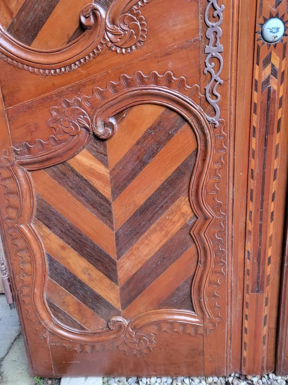 Paire de portes de placard mural