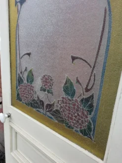 Paire de portes de séparation Art nouveau à verre émaillé