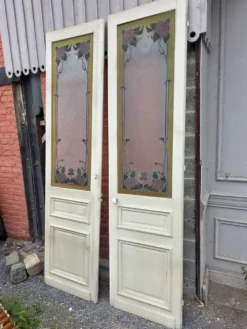 Paire de portes de séparation Art nouveau à verre émaillé