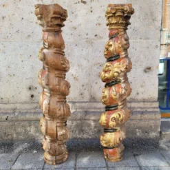 Paire de sculptures, colonnes torsadées, bois sculpté, doré et polychrome, XVIIIe siècle – Espagne