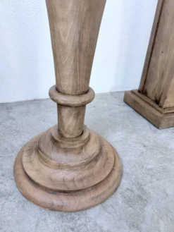 Paire de sellettes colonnes en bois 1950