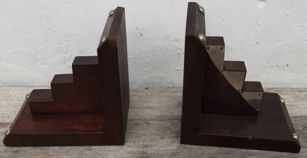 Paire de serre-livres en bois (art-déco)