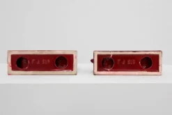 Paire de serre-livres en céramique émaillée rouge en forme de bœuf Bison de style Art Déco, Belgique